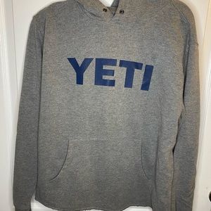 Women’s medium YETI hoodie